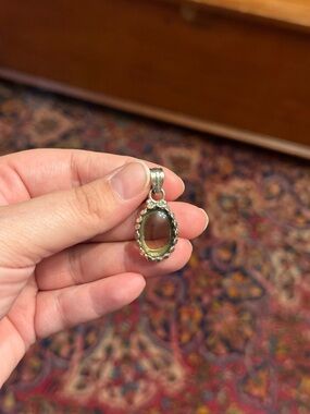 Sterling Silver Oval light smoky quartz Pendant